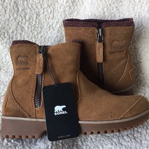 Sorel waterproof boots